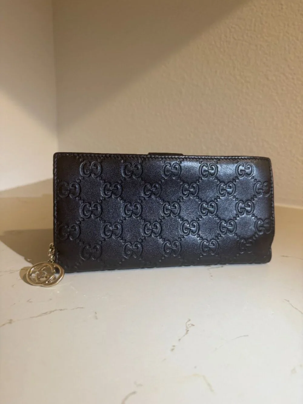 ✨ PRISTINE Gucci GG Supreme Zip Around Continental Wallet